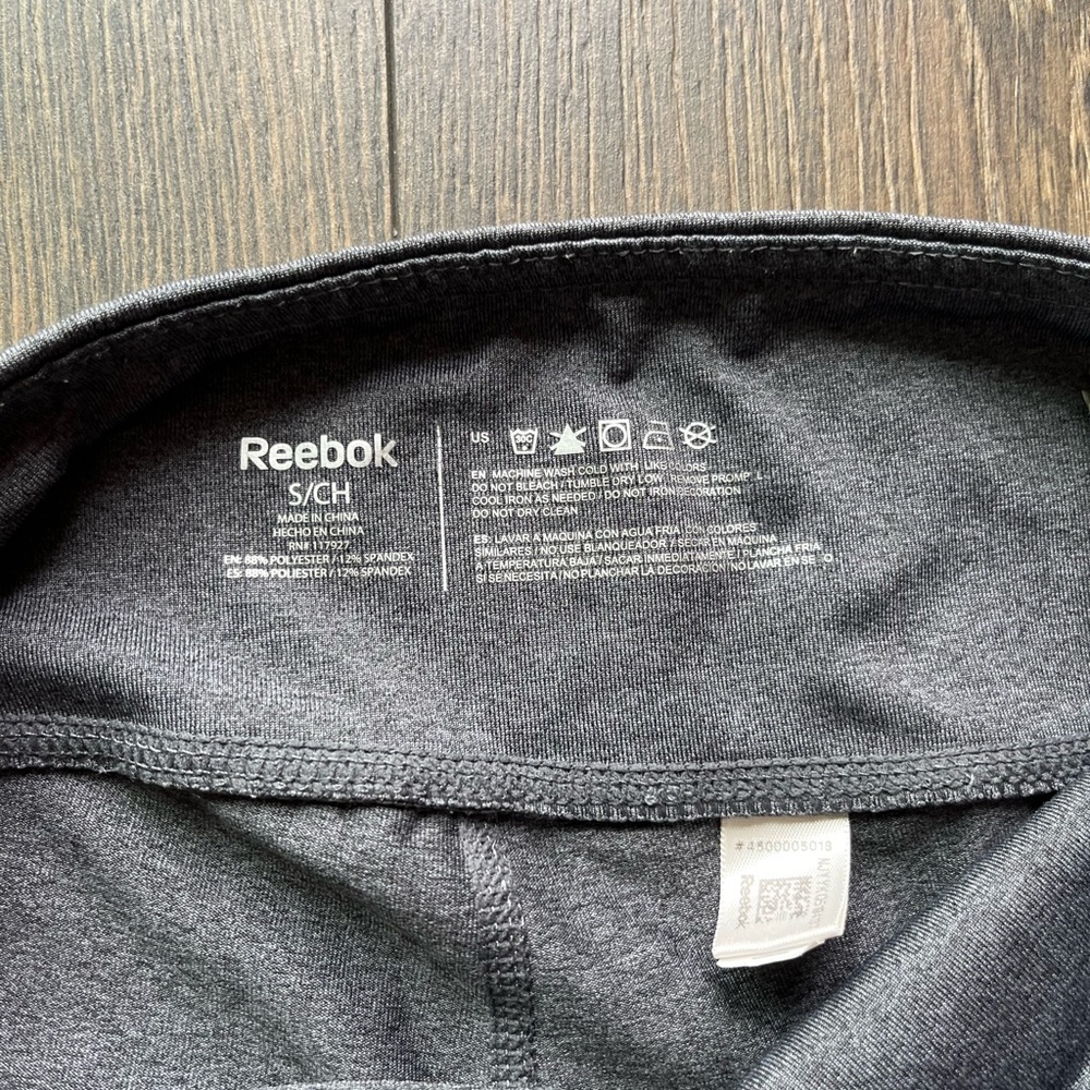 NWOT Reebok leggings - Picture 10 of 10